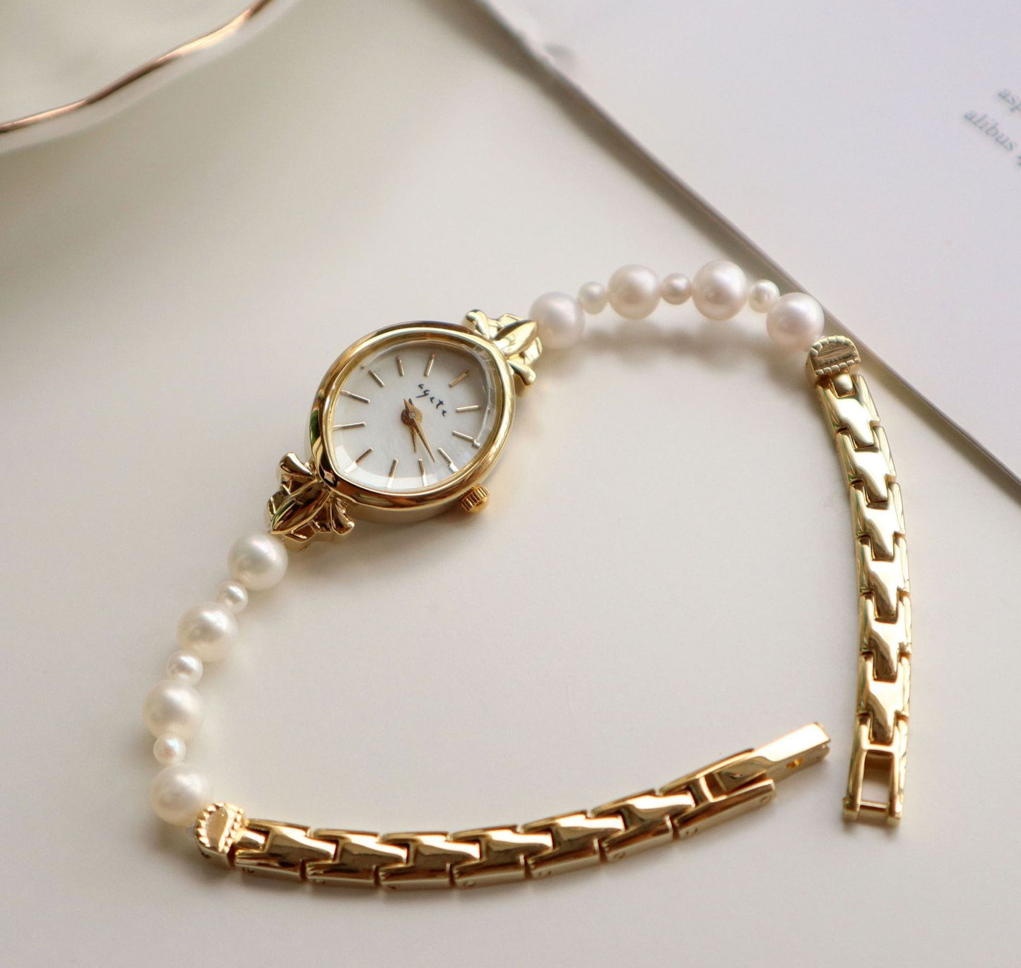 Montre Quartz pour Femmes avec Bracelet en Perles d'Eau Douce