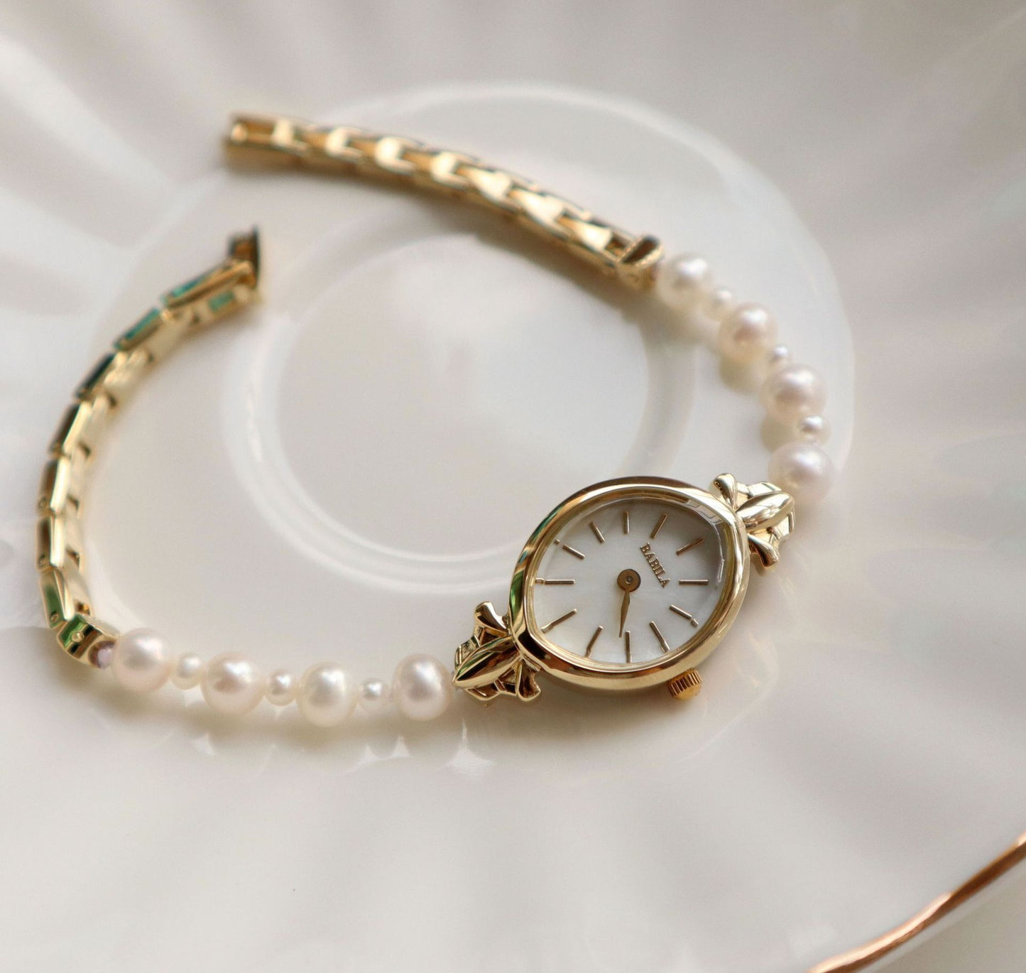 Montre Quartz pour Femmes avec Bracelet en Perles d'Eau Douce